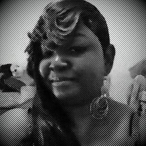 Meet your Posher, Raquel